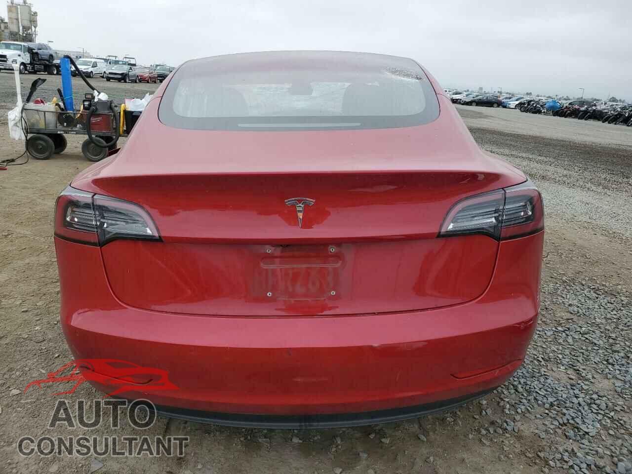 TESLA MODEL 3 2018 - 5YJ3E1EA8JF041372