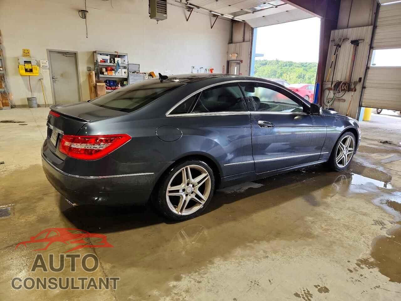 MERCEDES-BENZ E-CLASS 2013 - WDDKJ5KB7DF219810