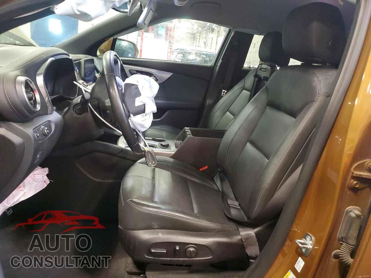 CHEVROLET BLAZER 2019 - 3GNKBDRS5KS698199