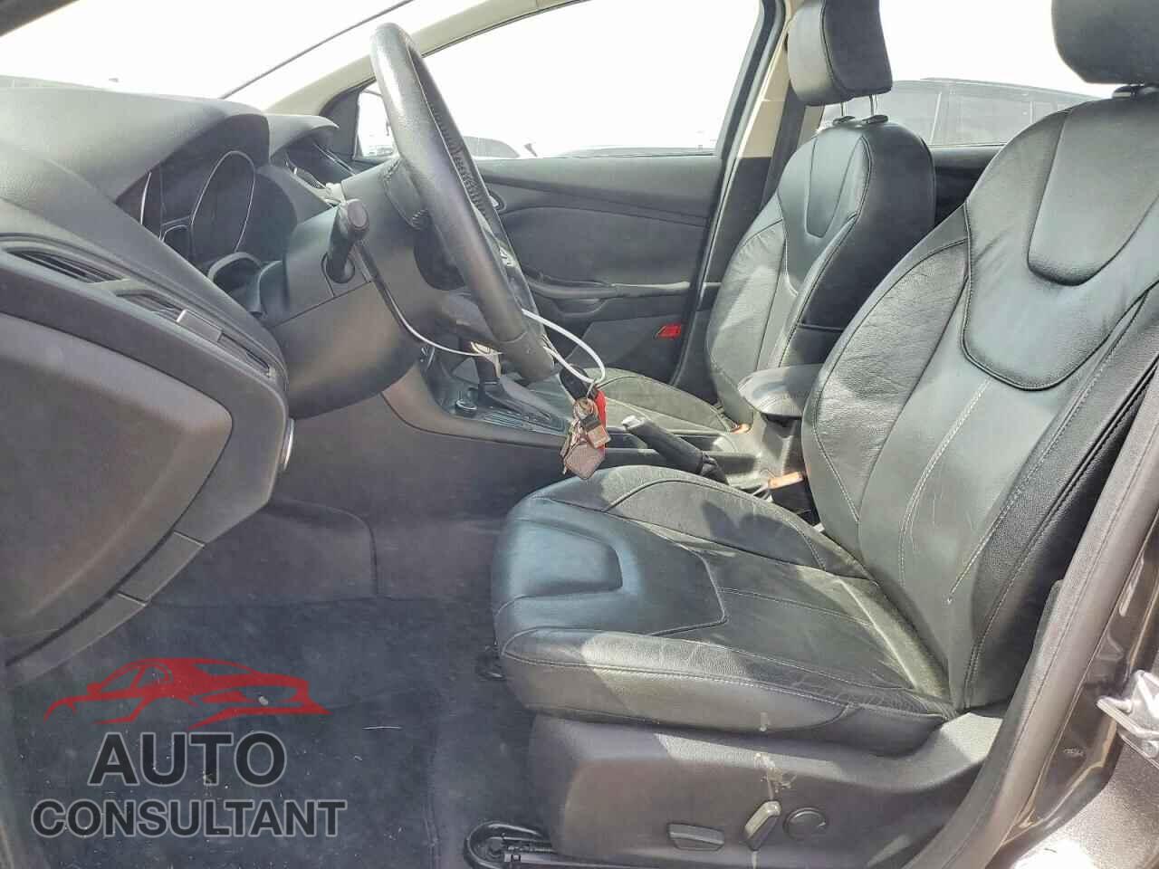 FORD FOCUS 2016 - 1FADP3K24GL340232
