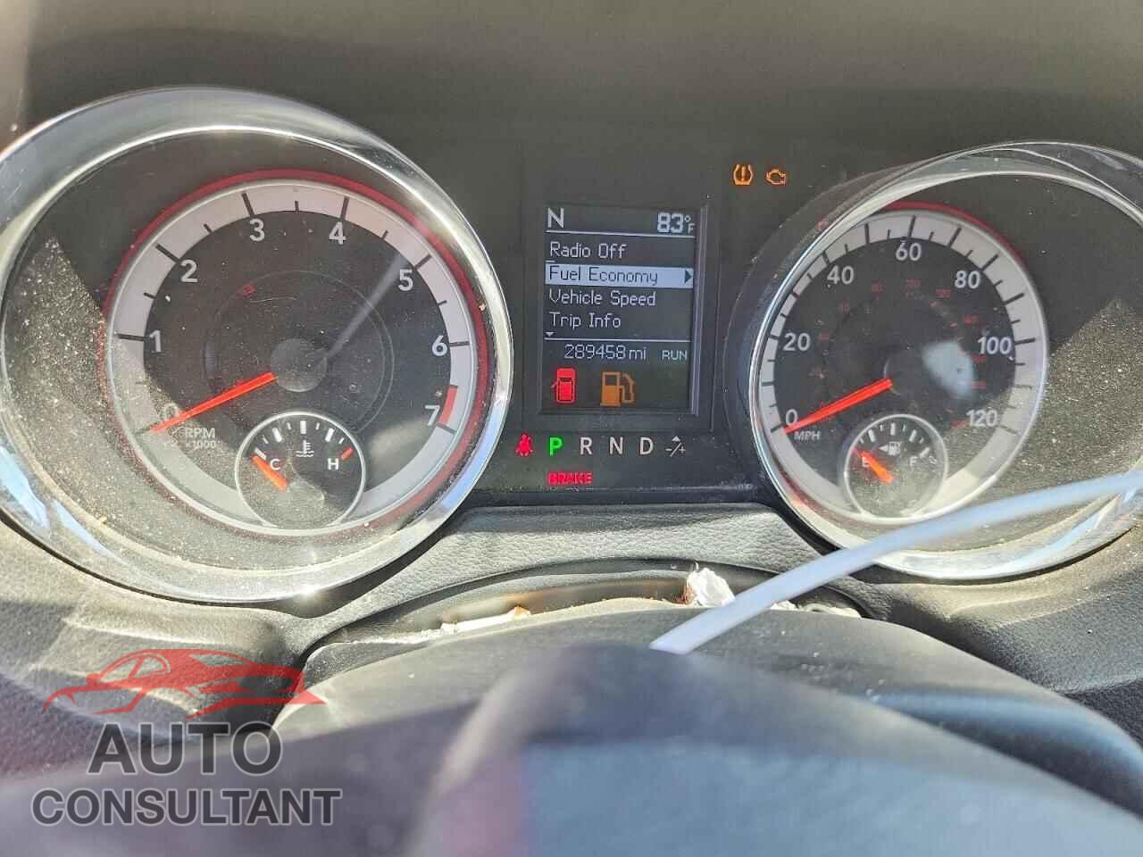 DODGE CARAVAN 2011 - 2D4RN5DG5BR650113