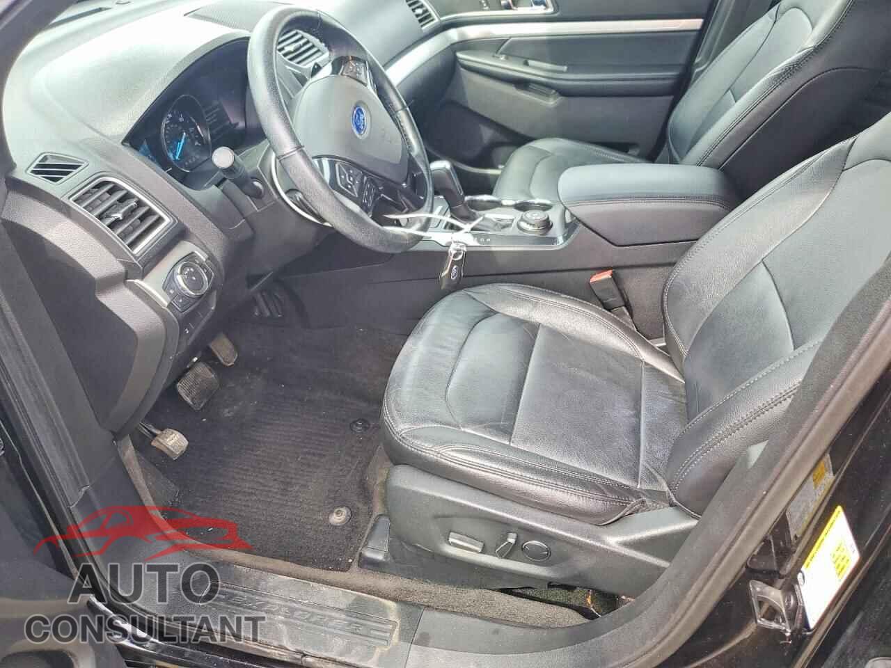 FORD EXPLORER 2017 - 1FM5K8D8XHGC50309