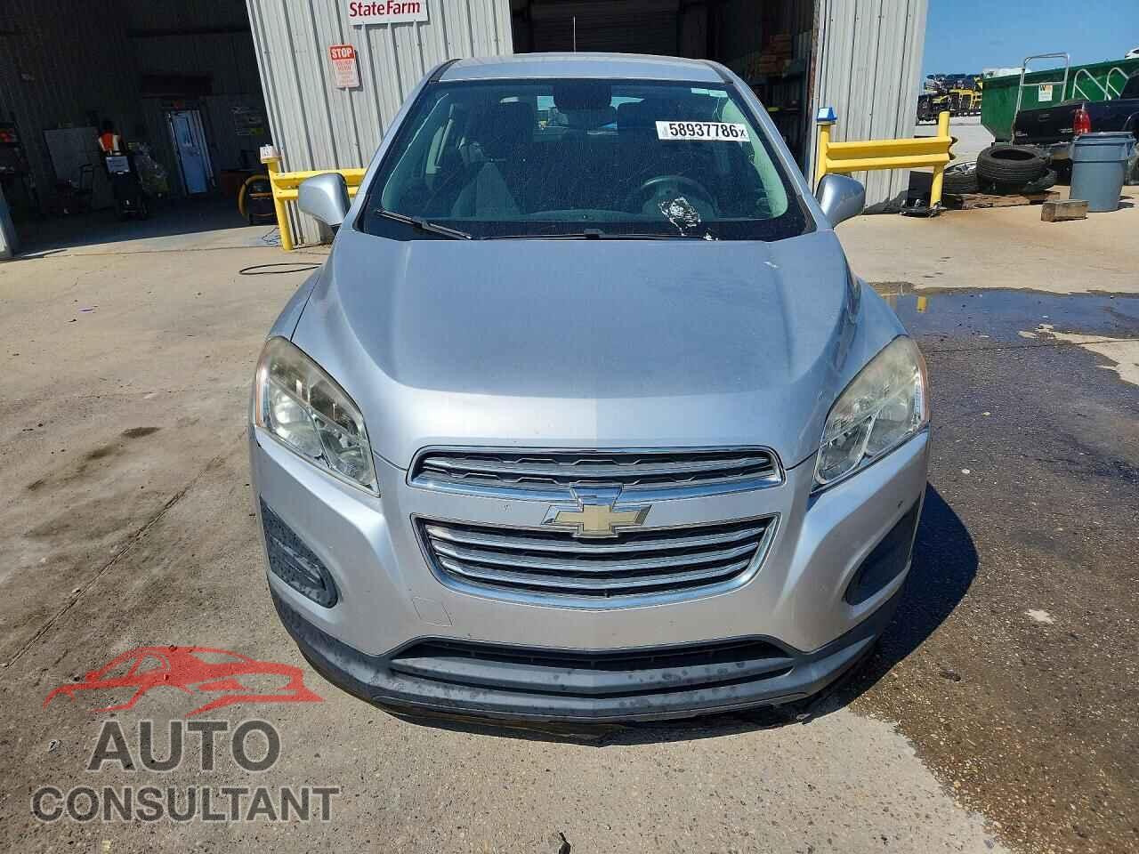 CHEVROLET TRAX 2015 - 3GNCJKSB8FL242980