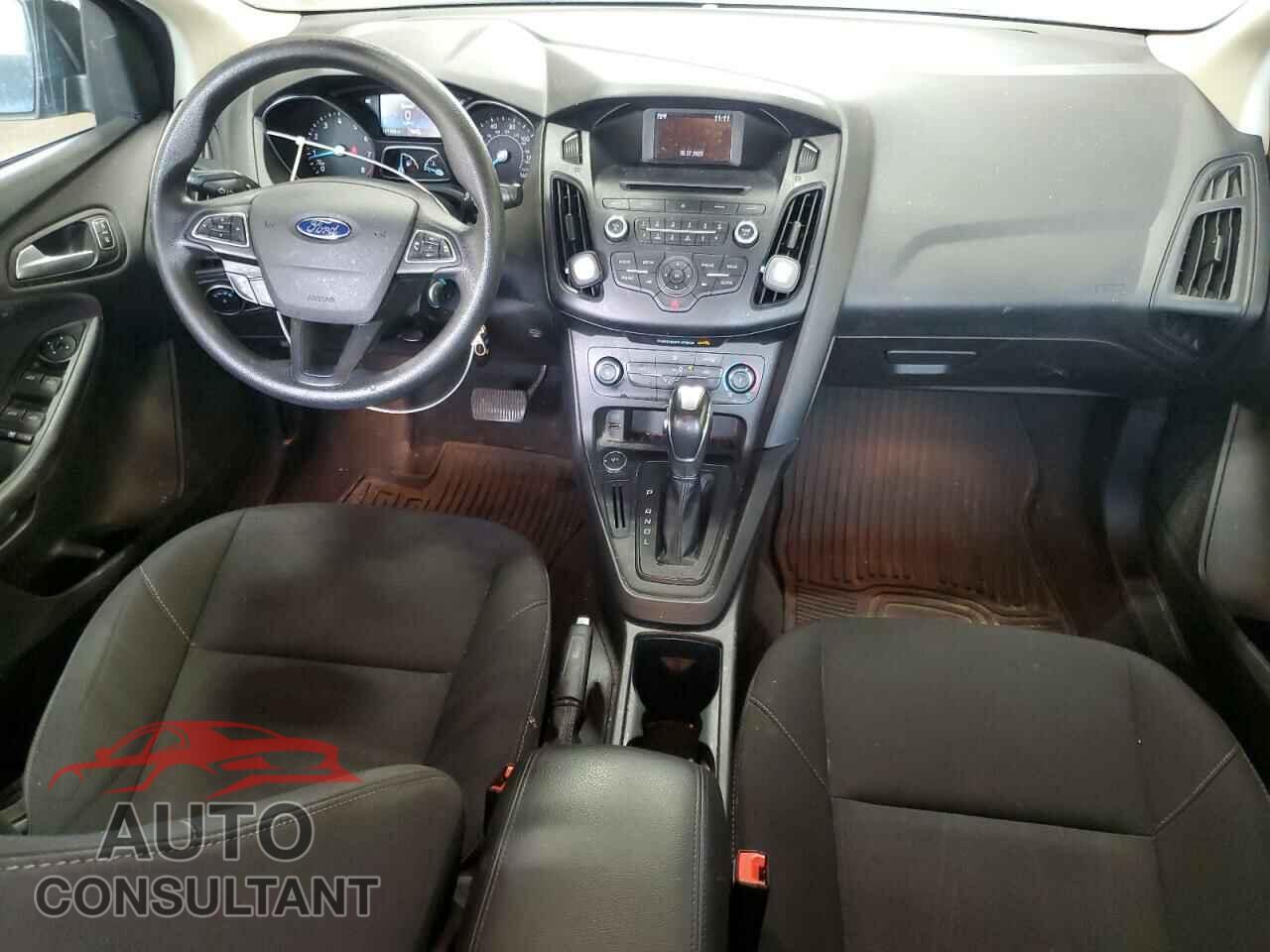 FORD FOCUS 2016 - 1FADP3F29GL384978