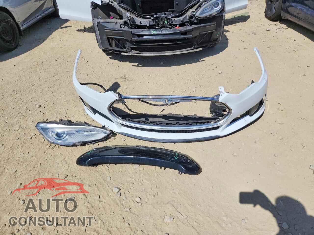 TESLA MODEL S 2013 - 5YJSA1CG7DFP07530
