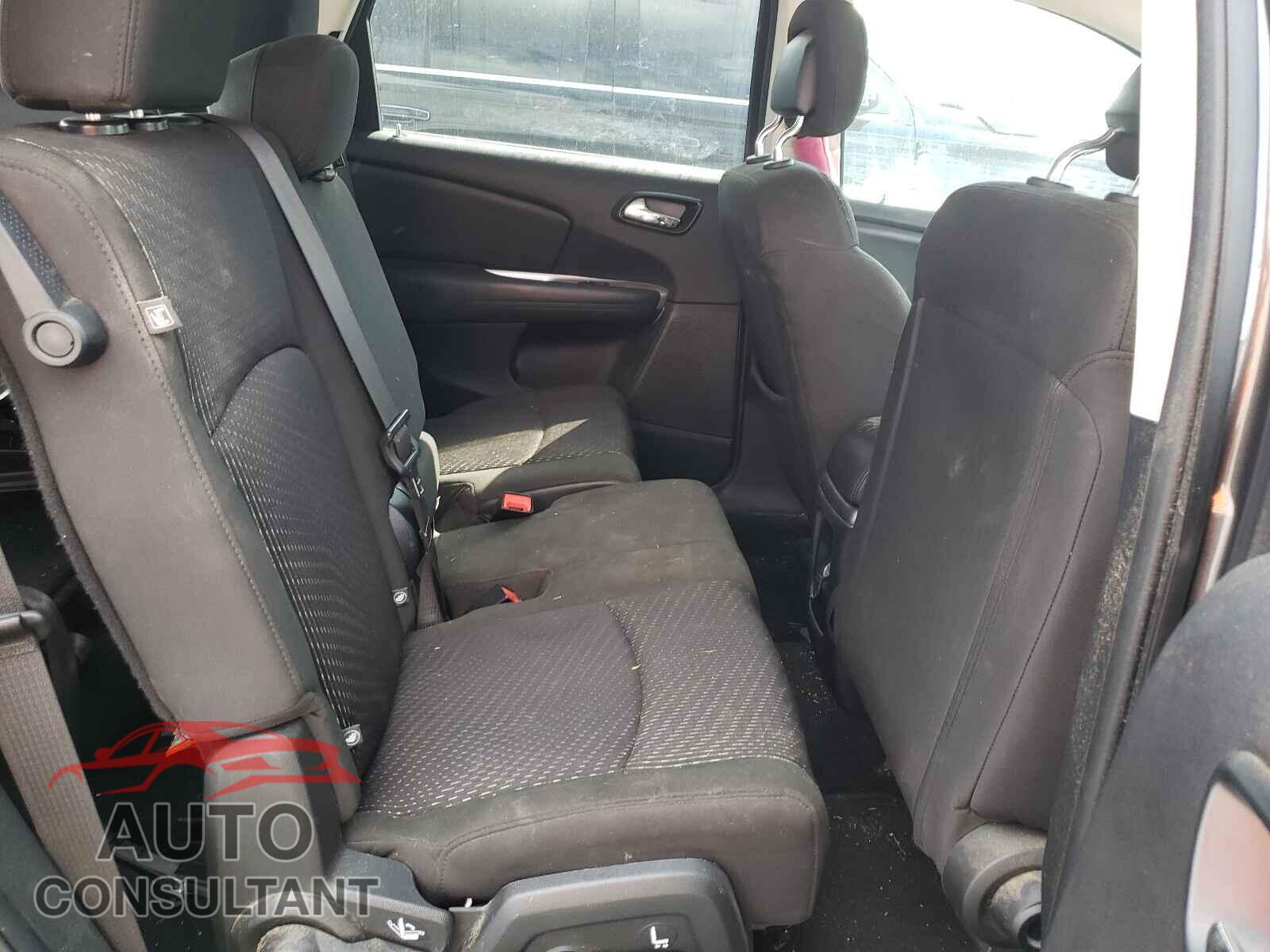 DODGE JOURNEY 2019 - 3C4PDCBB0KT751561