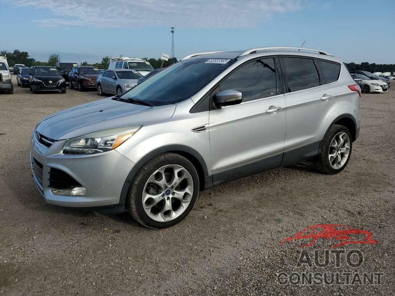 FORD ESCAPE 2016 - 1FMCU0J92GUC35738