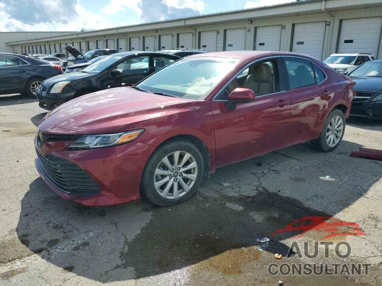TOYOTA CAMRY 2018 - 4T1B11HKXJU565640