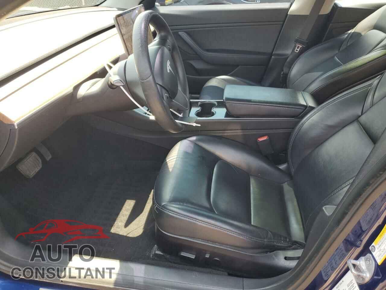 TESLA MODEL 3 2020 - 5YJ3E1EA1LF657546