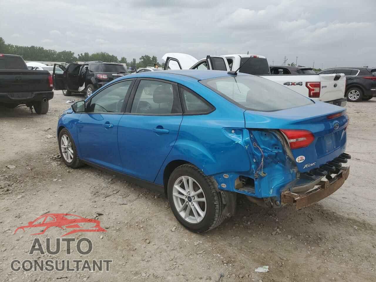 FORD FOCUS 2017 - 1FADP3F21HL219573