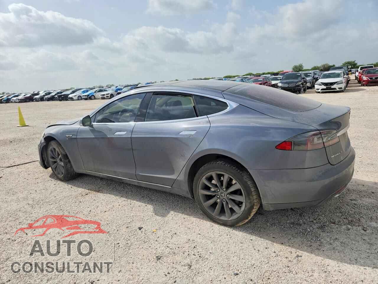 TESLA MODEL S 2013 - 5YJSA1CN0DFP04287