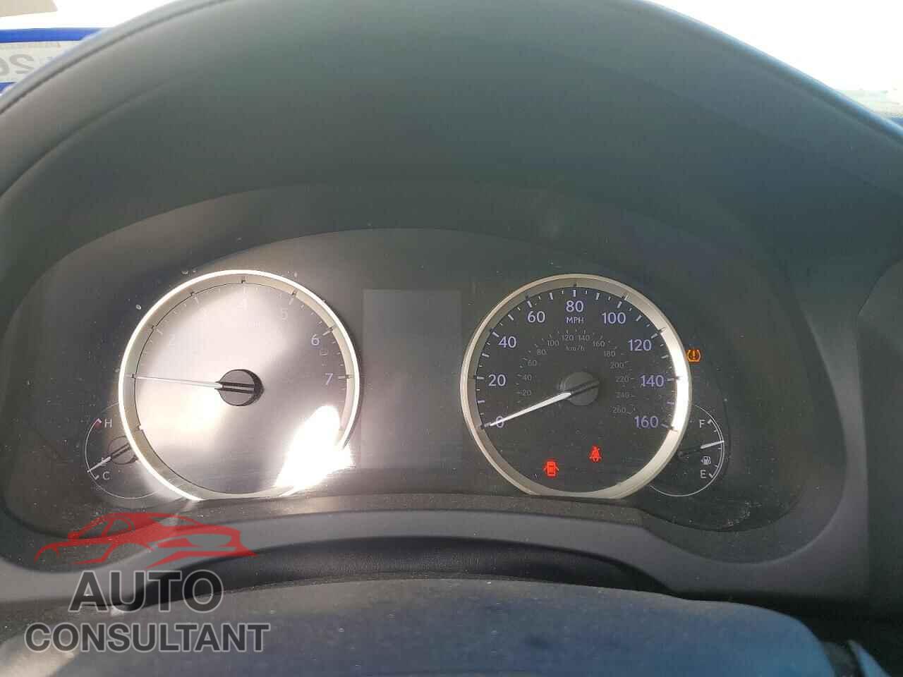 LEXUS IS 2014 - JTHBF1D28E5037847