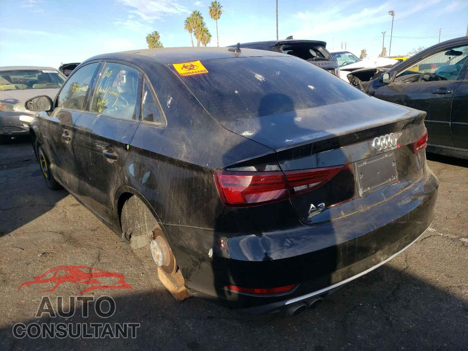 AUDI A3 2017 - WAUAUGFF2H1038152