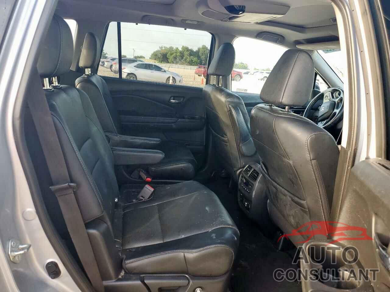 HONDA PILOT 2019 - 5FNYF6H08KB001006