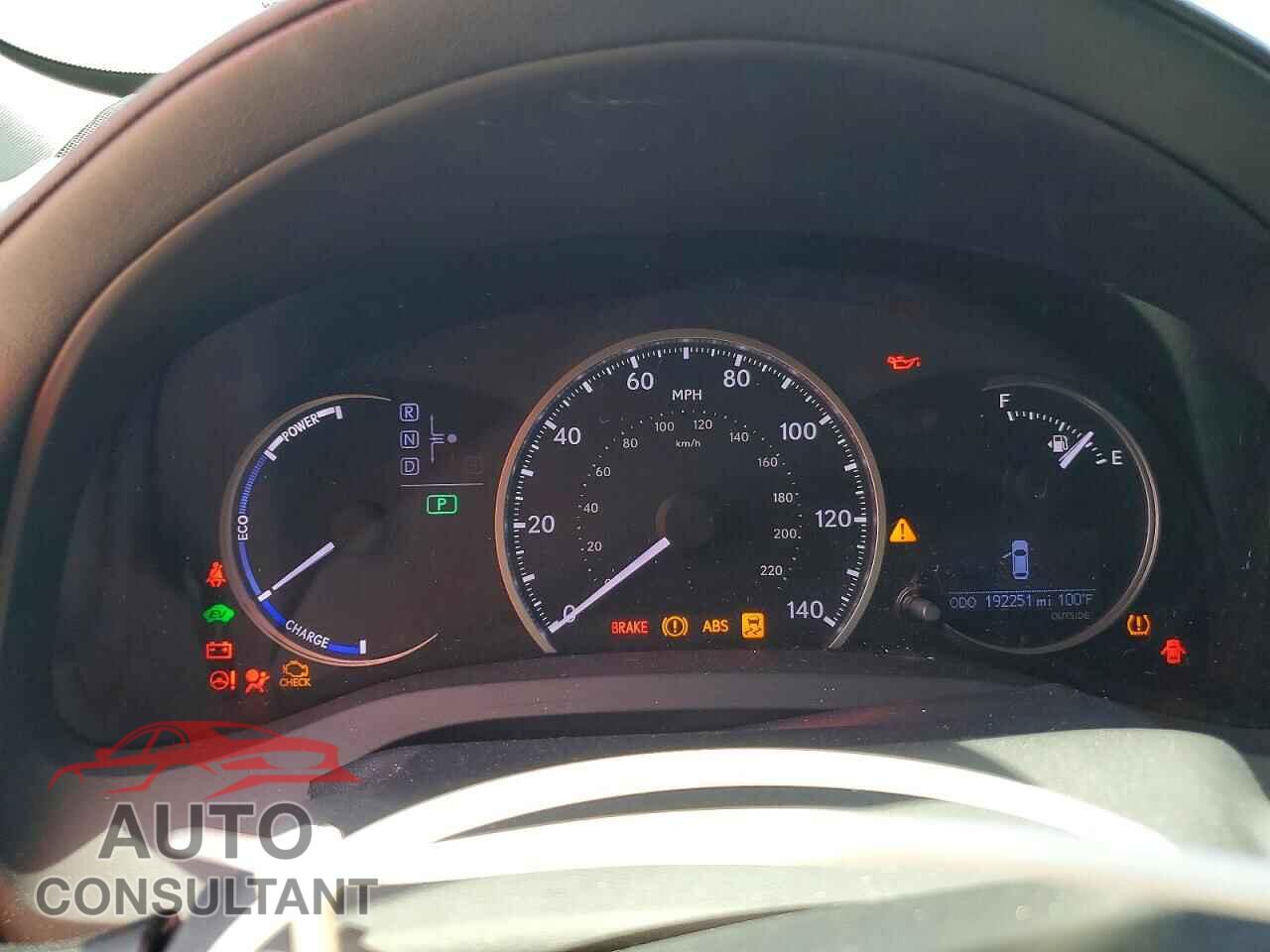 LEXUS CT 200 2012 - JTHKD5BH3C2114918