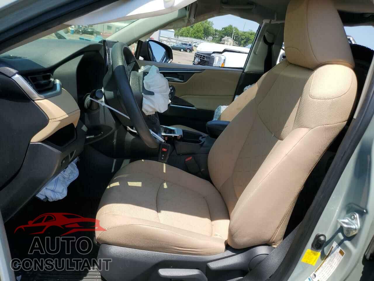 TOYOTA RAV4 2019 - JTMP1RFV4KD014465
