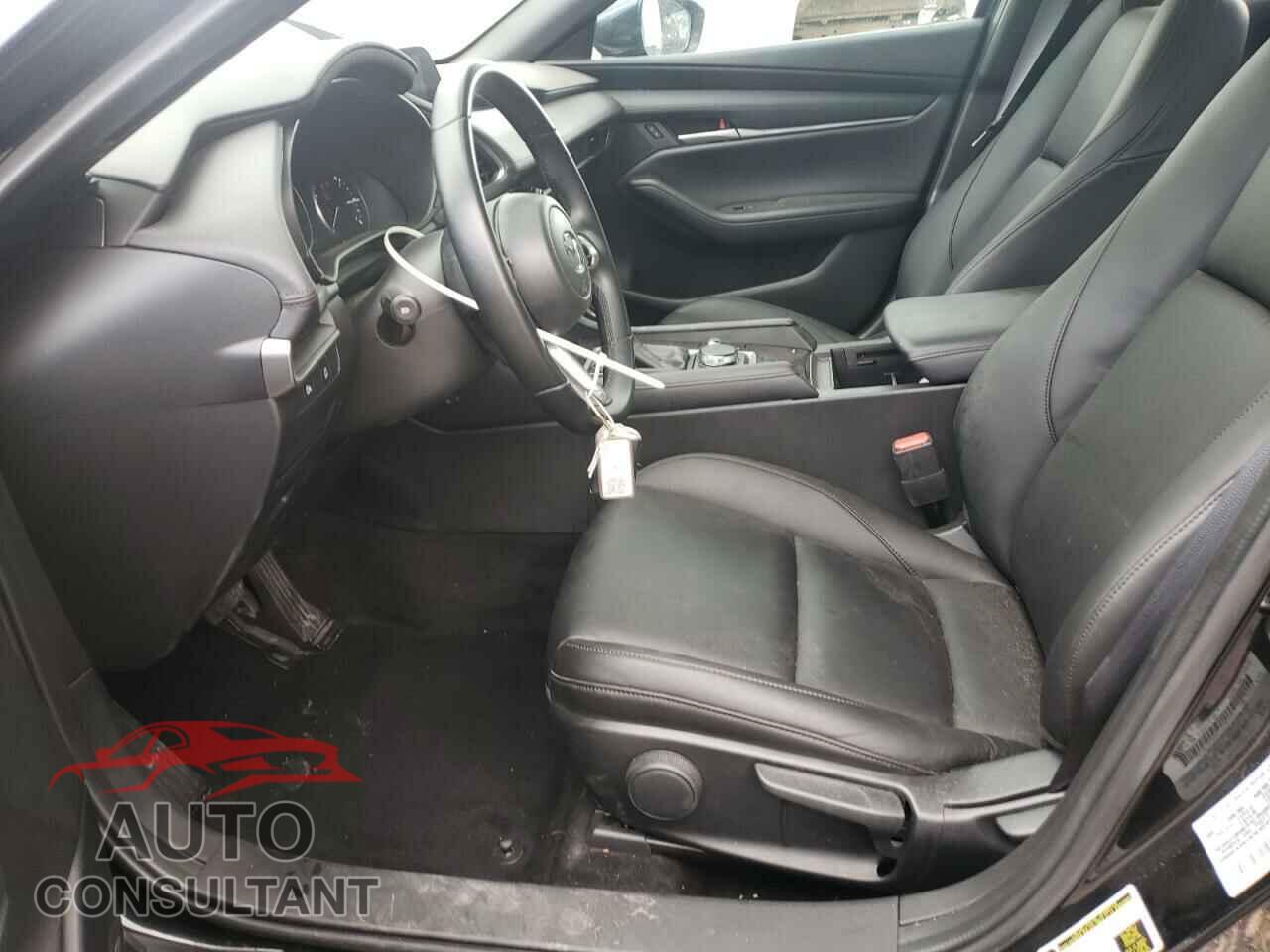 MAZDA 3 SELECT S 2025 - JM1BPAKM8S1752620