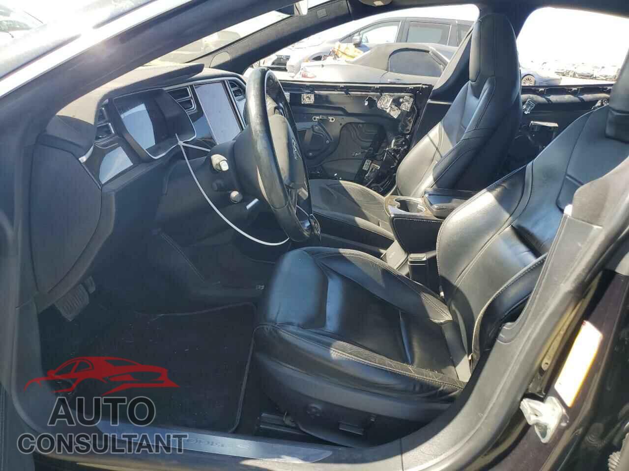 TESLA MODEL S 2016 - 5YJSA1E2XGF129106