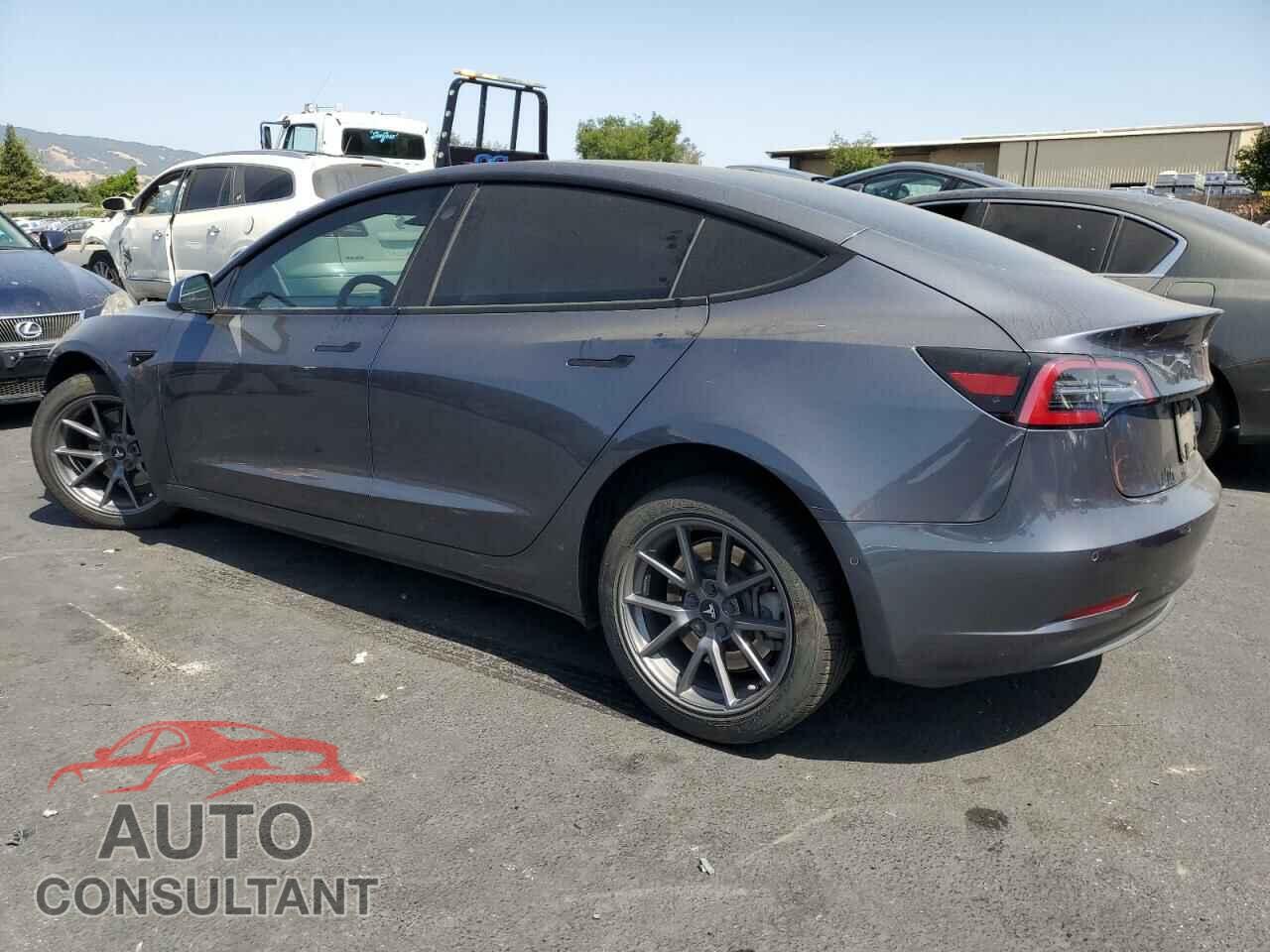 TESLA MODEL 3 2021 - 5YJ3E1EB6MF879798