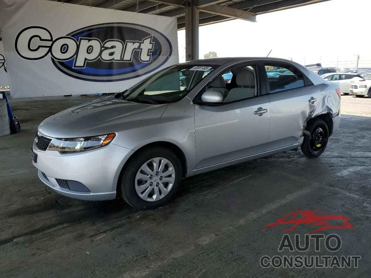 KIA FORTE 2011 - KNAFT4A2XB5885707
