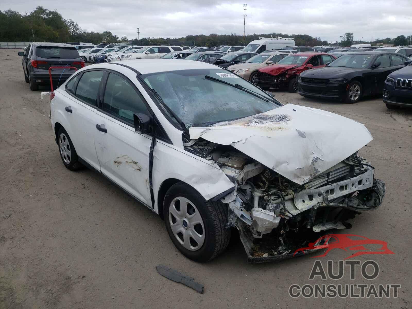 FORD FOCUS 2017 - 1FADP3E27HL240834