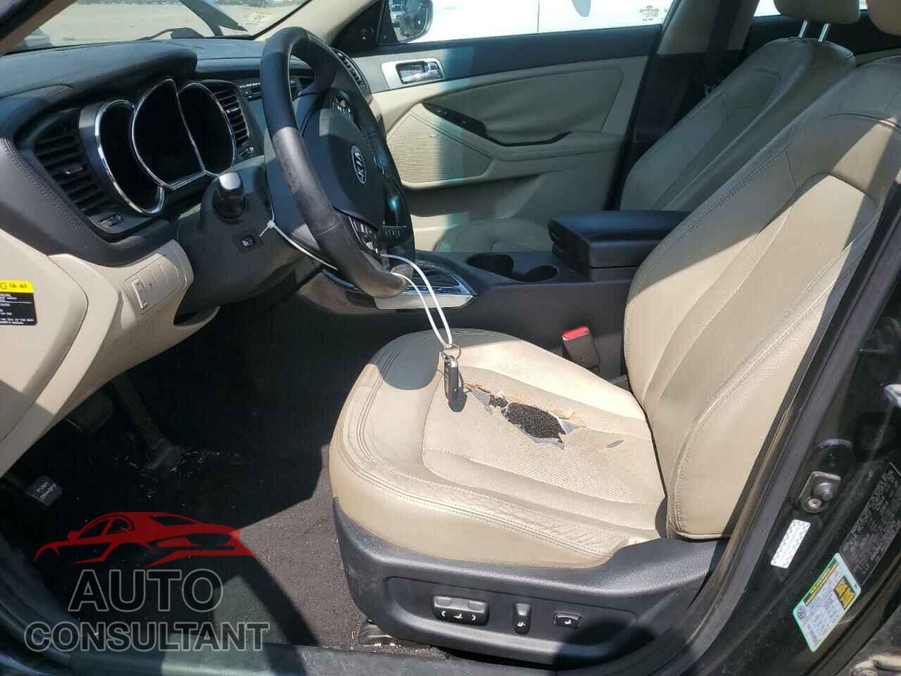 KIA OPTIMA 2011 - KNAGN4A72B5165926