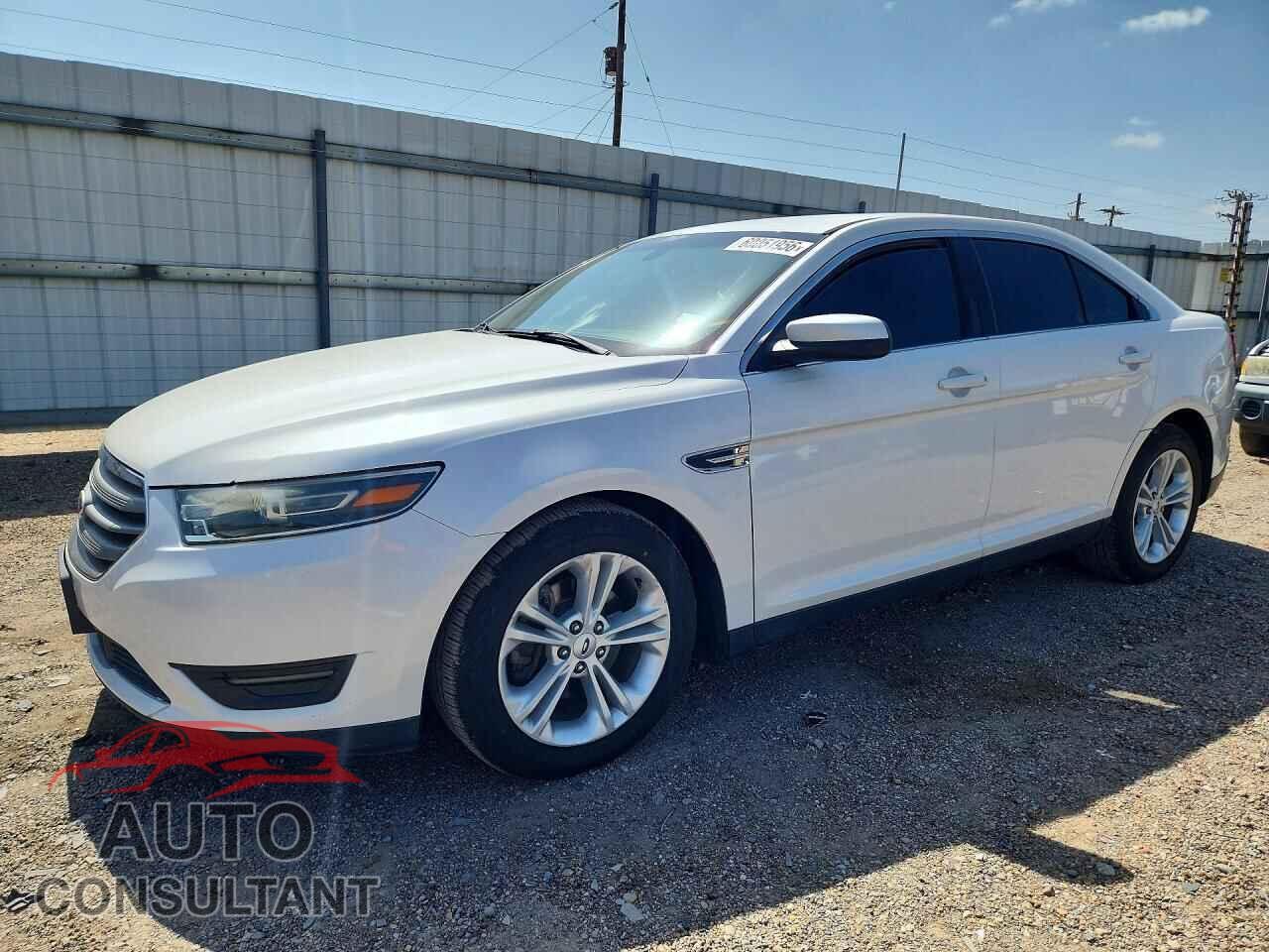 FORD TAURUS 2016 - 1FAHP2E87GG127960