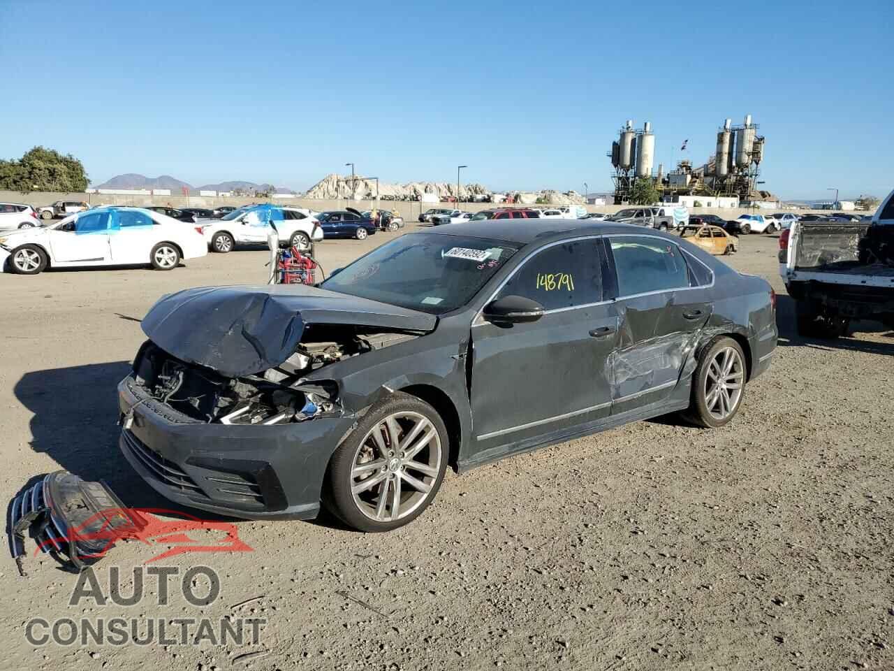VOLKSWAGEN PASSAT 2017 - 1VWDT7A31HC016810