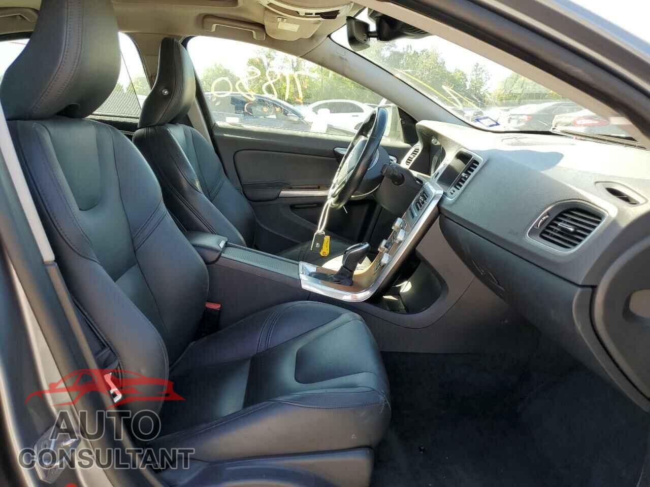 VOLVO S60 2016 - LYV612TKXGB112642