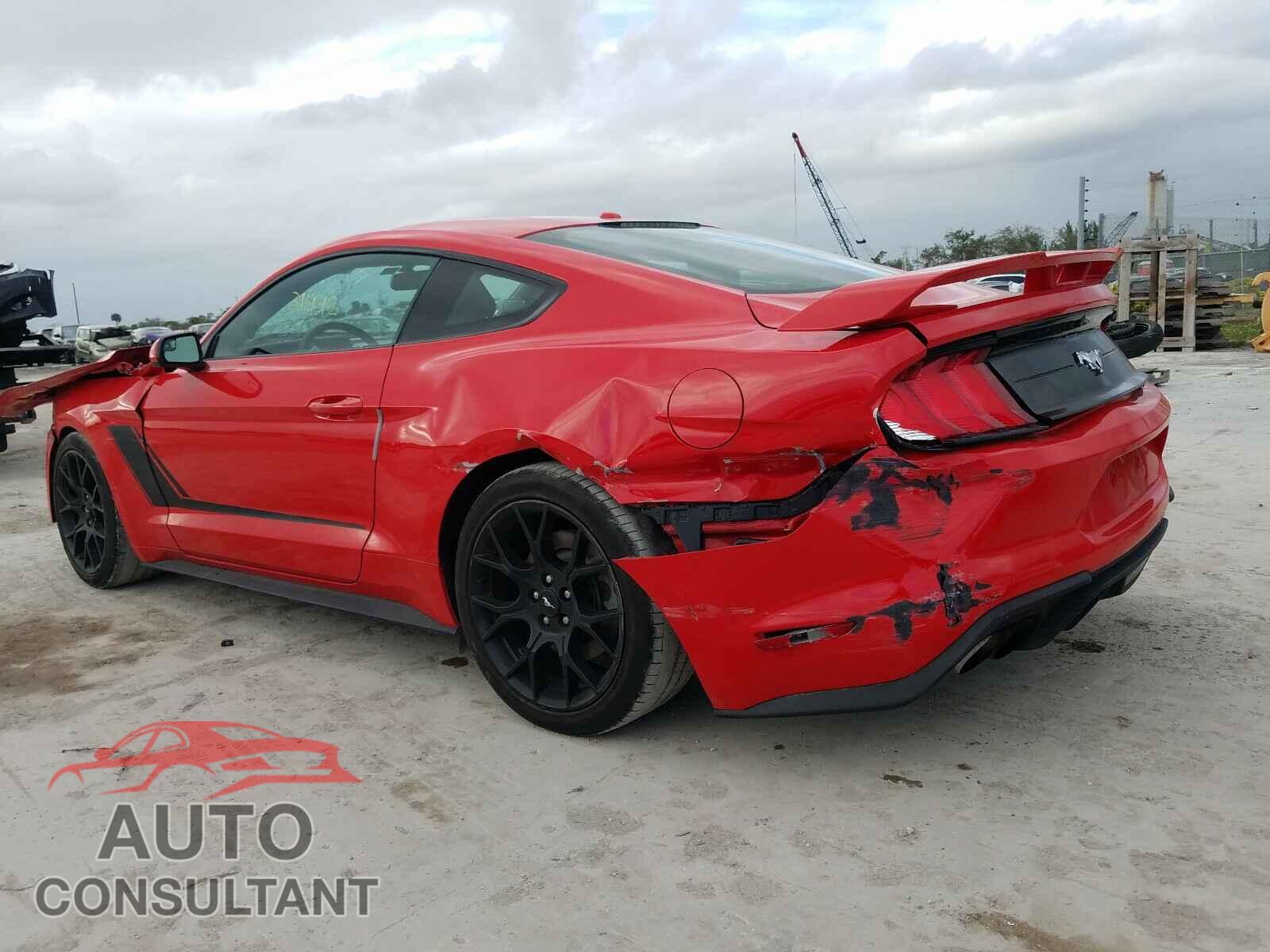 FORD MUSTANG 2019 - 1FA6P8TH2K5142027