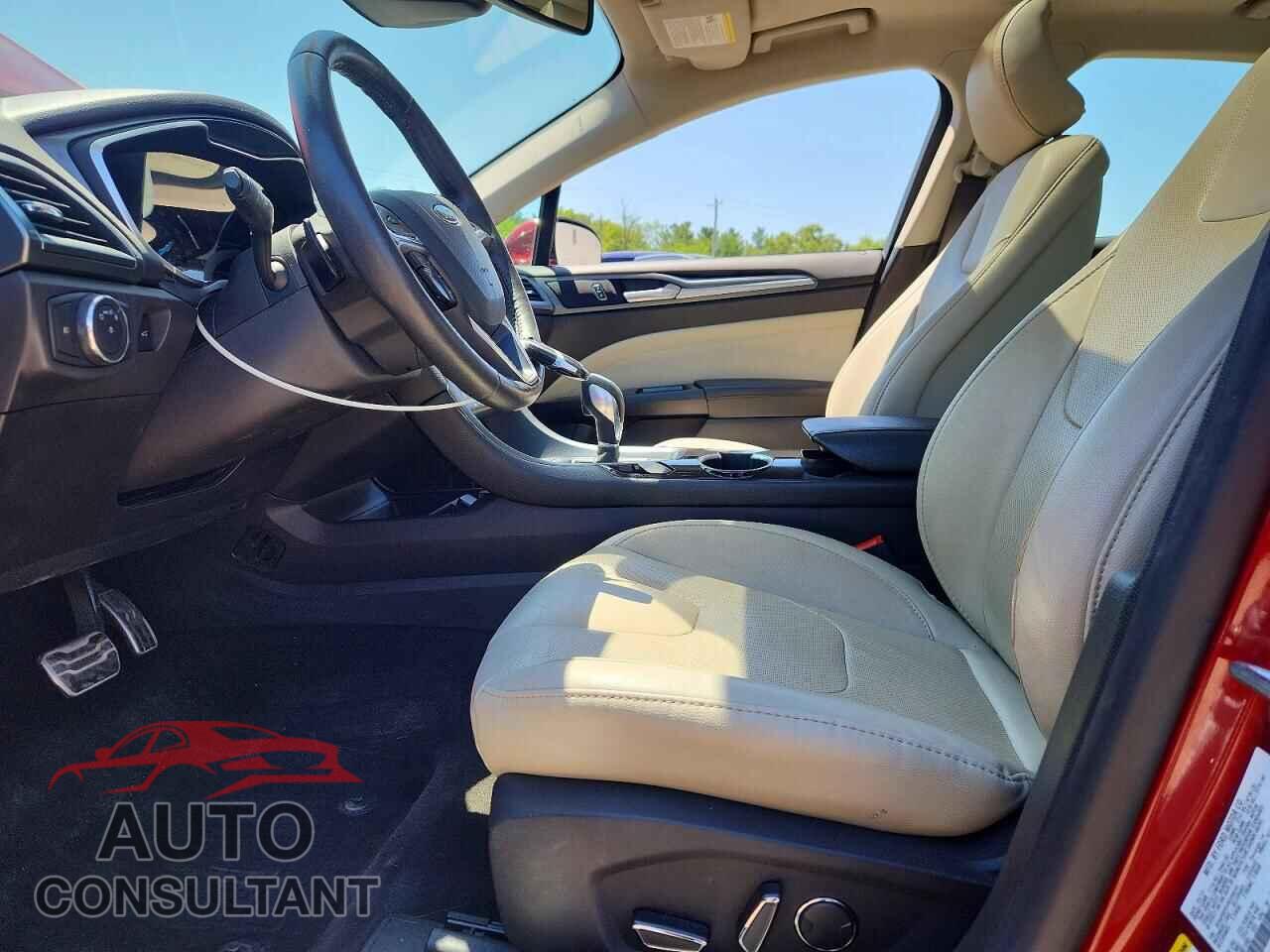 FORD FUSION 2015 - 3FA6P0D92FR290044