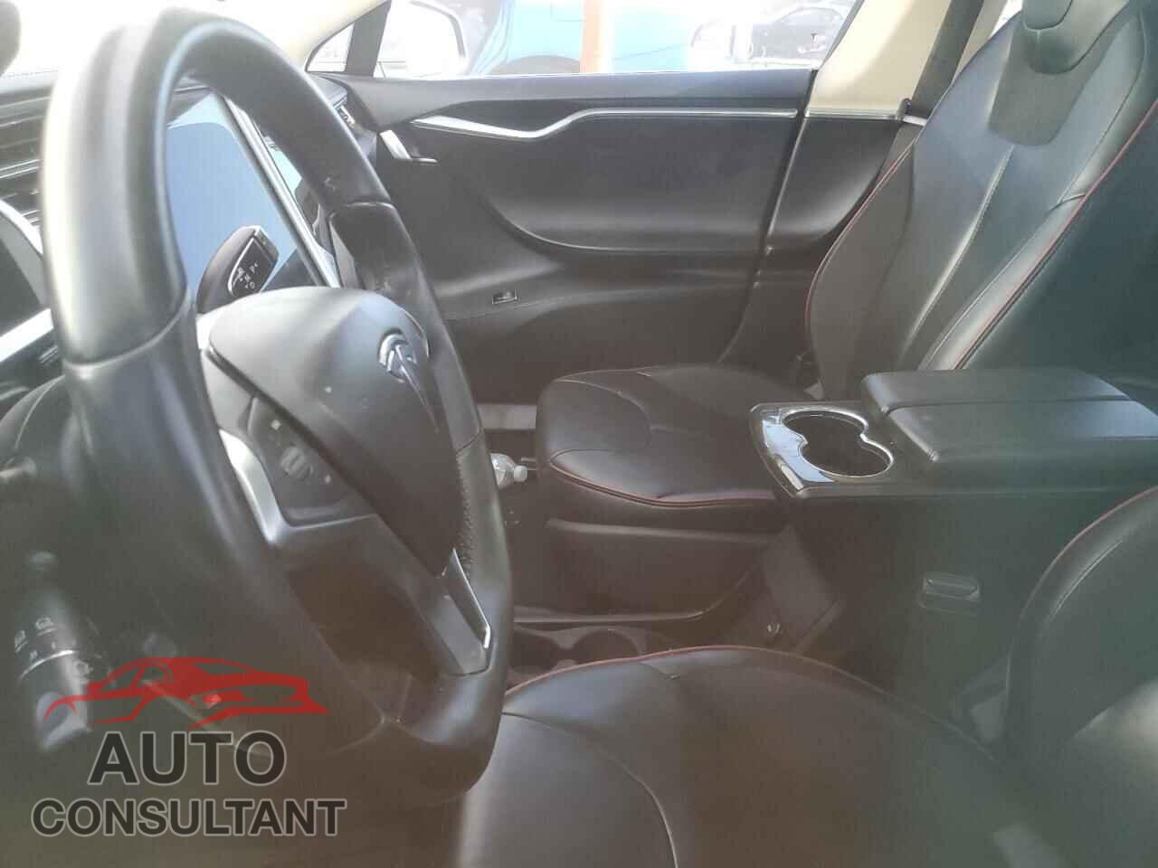 TESLA MODEL S 2013 - 5YJSA1DP6DFP07873