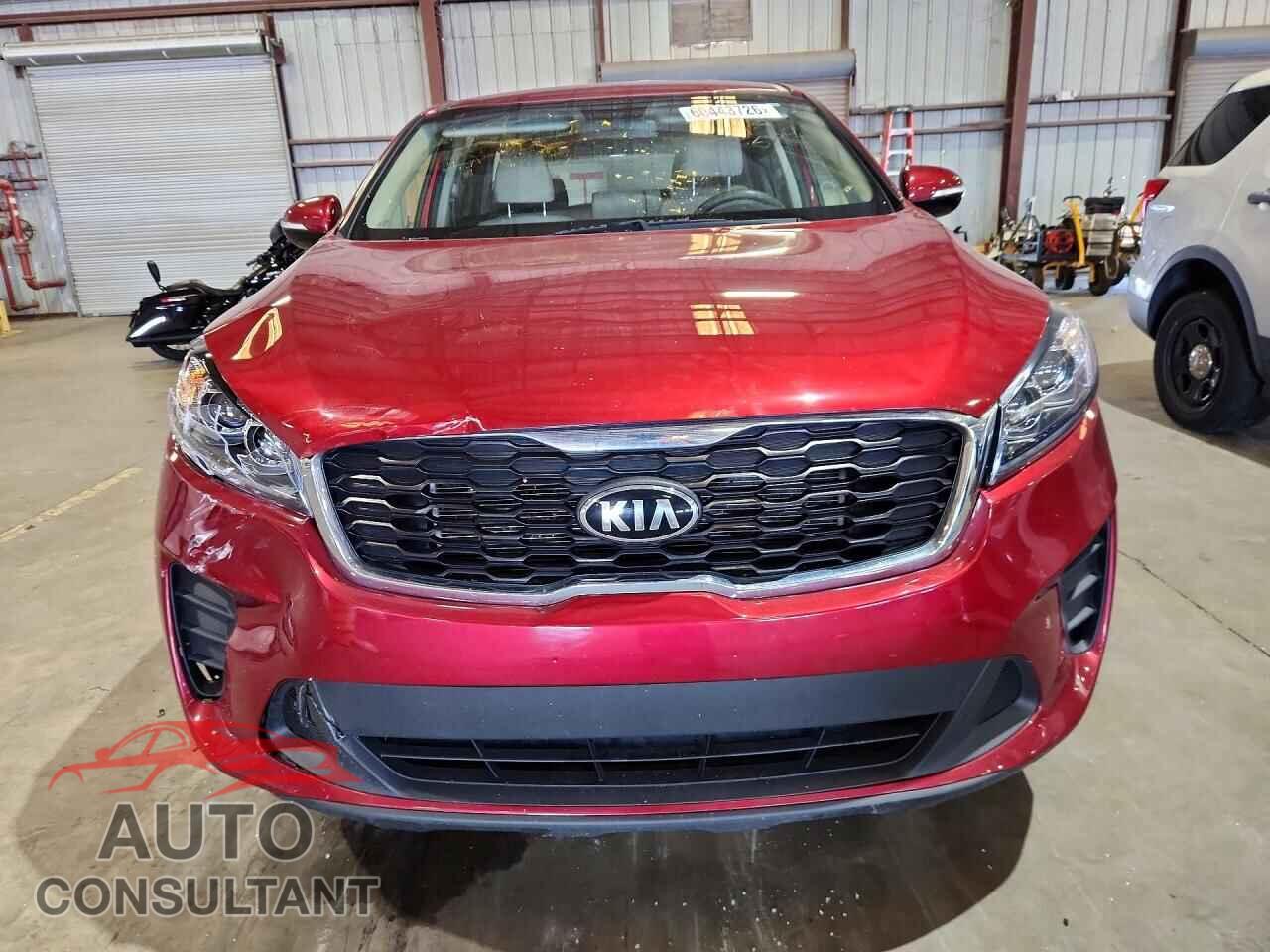 KIA SORENTO 2019 - 5XYPG4A32KG575806
