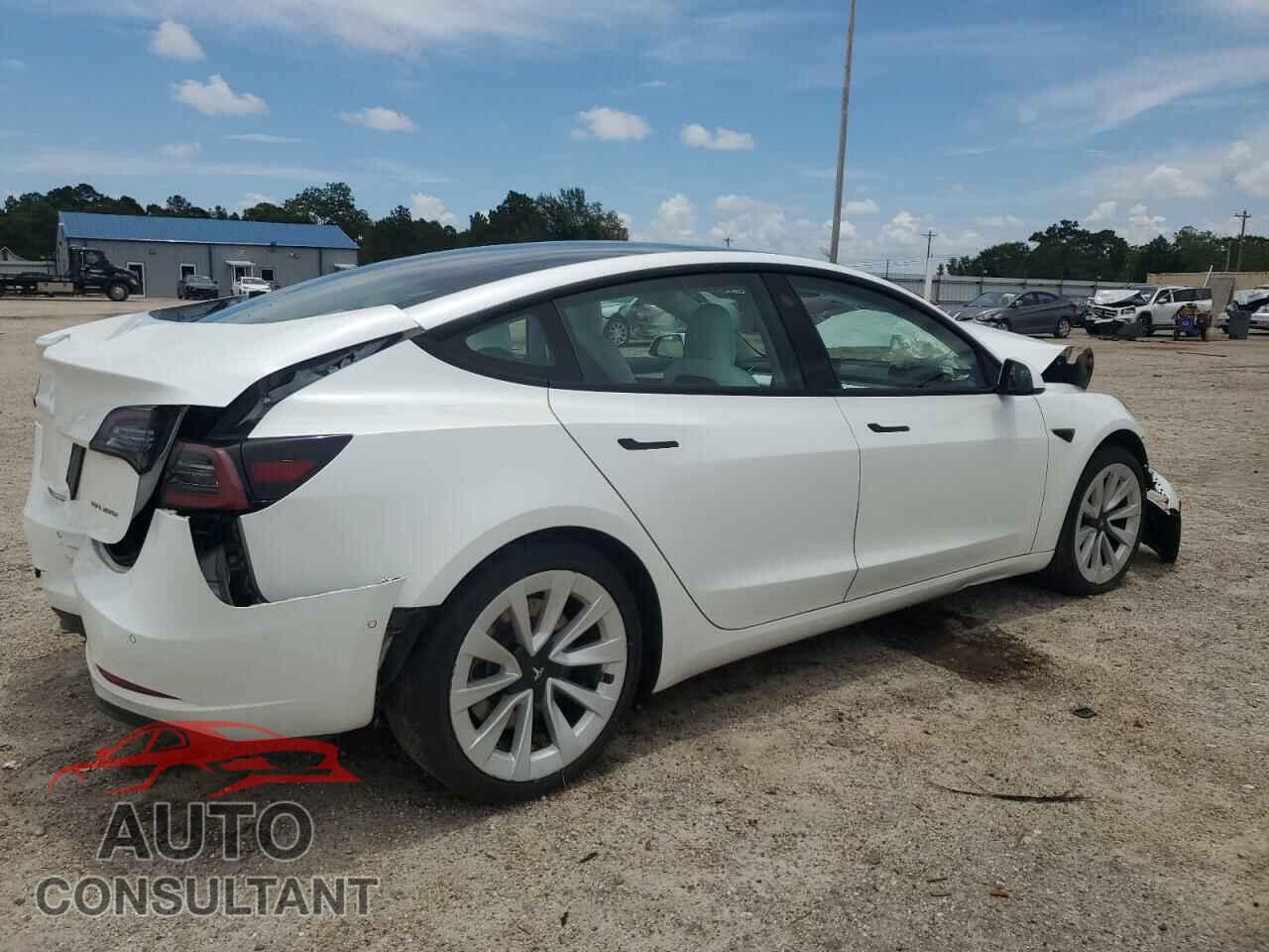 TESLA MODEL 3 2022 - 5YJ3E1EB1NF200067