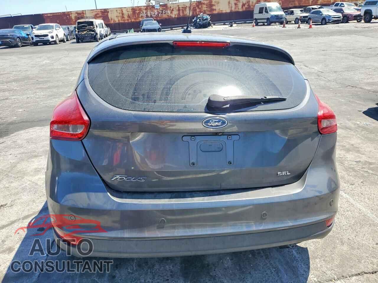 FORD FOCUS 2018 - 1FADP3M24JL241060