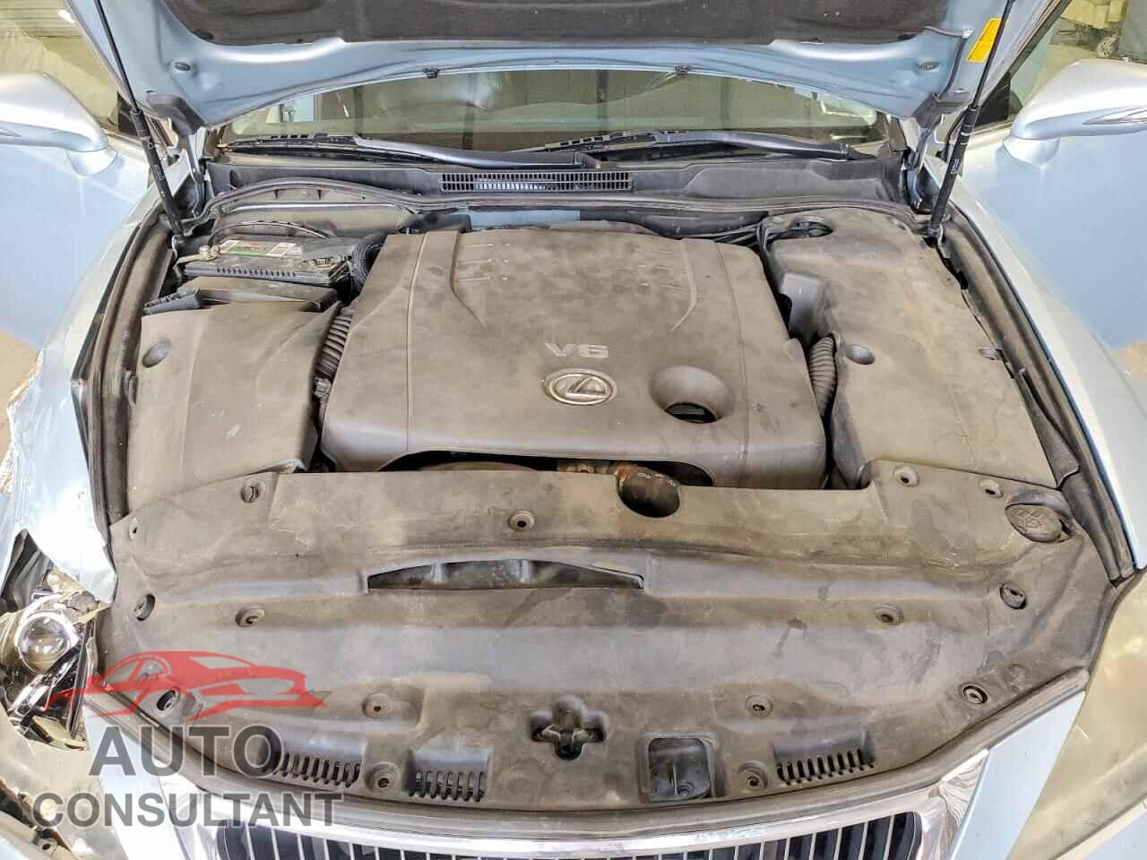 LEXUS IS 2011 - JTHCF5C25B5047096