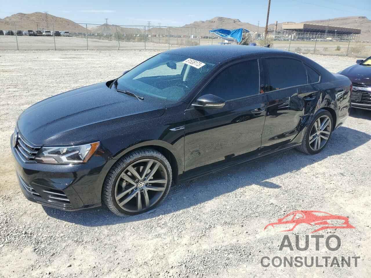 VOLKSWAGEN PASSAT 2018 - 1VWAA7A37JC019239