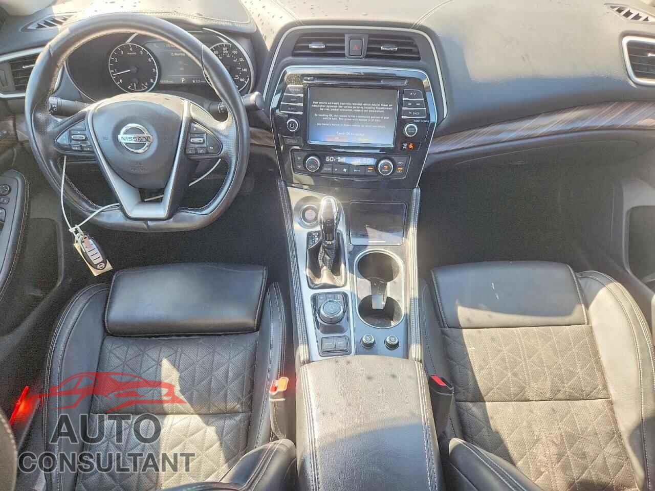 NISSAN MAXIMA 2017 - 1N4AA6AP1HC417529