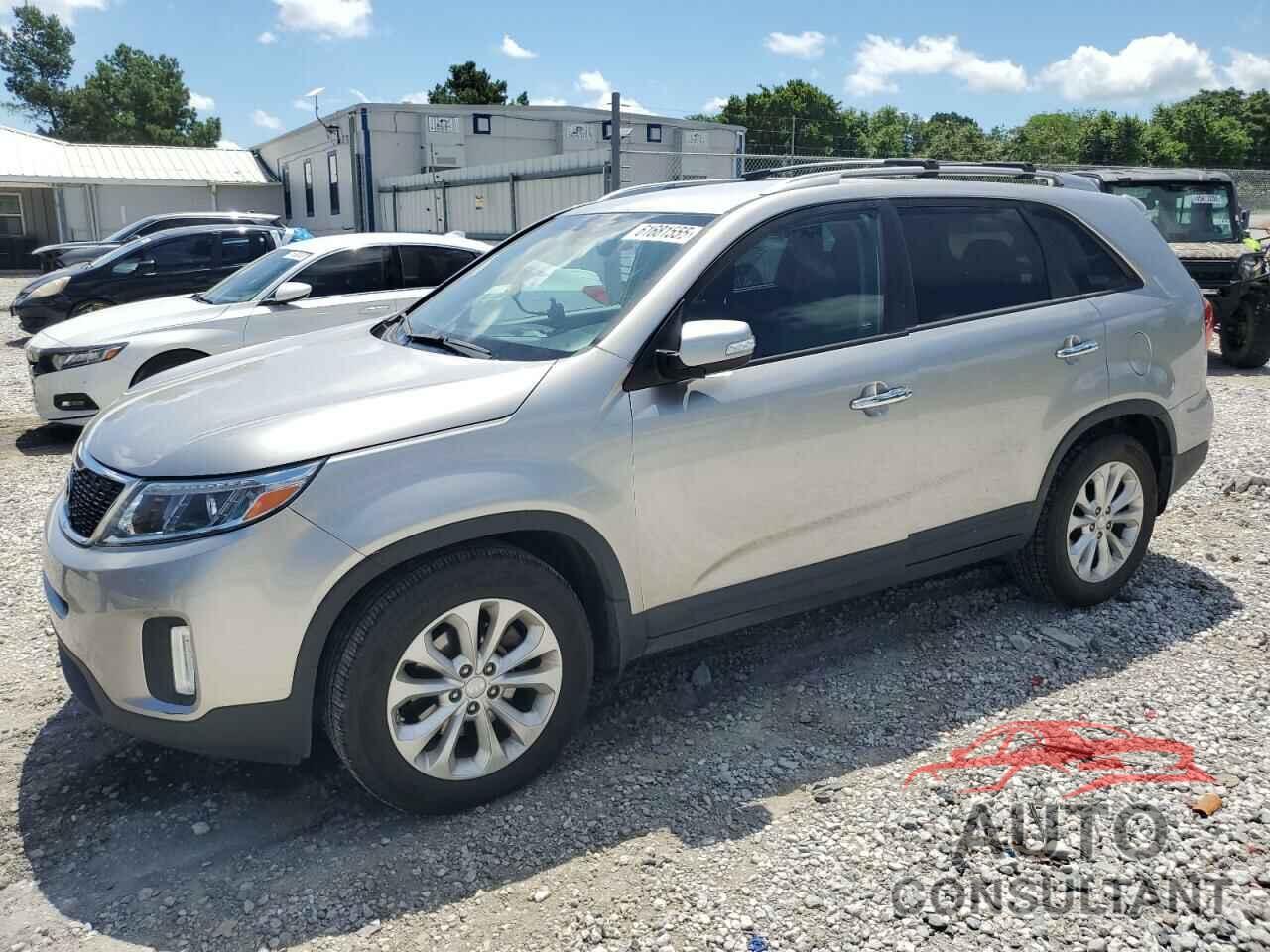 KIA SORENTO 2015 - 5XYKU4A73FG629951