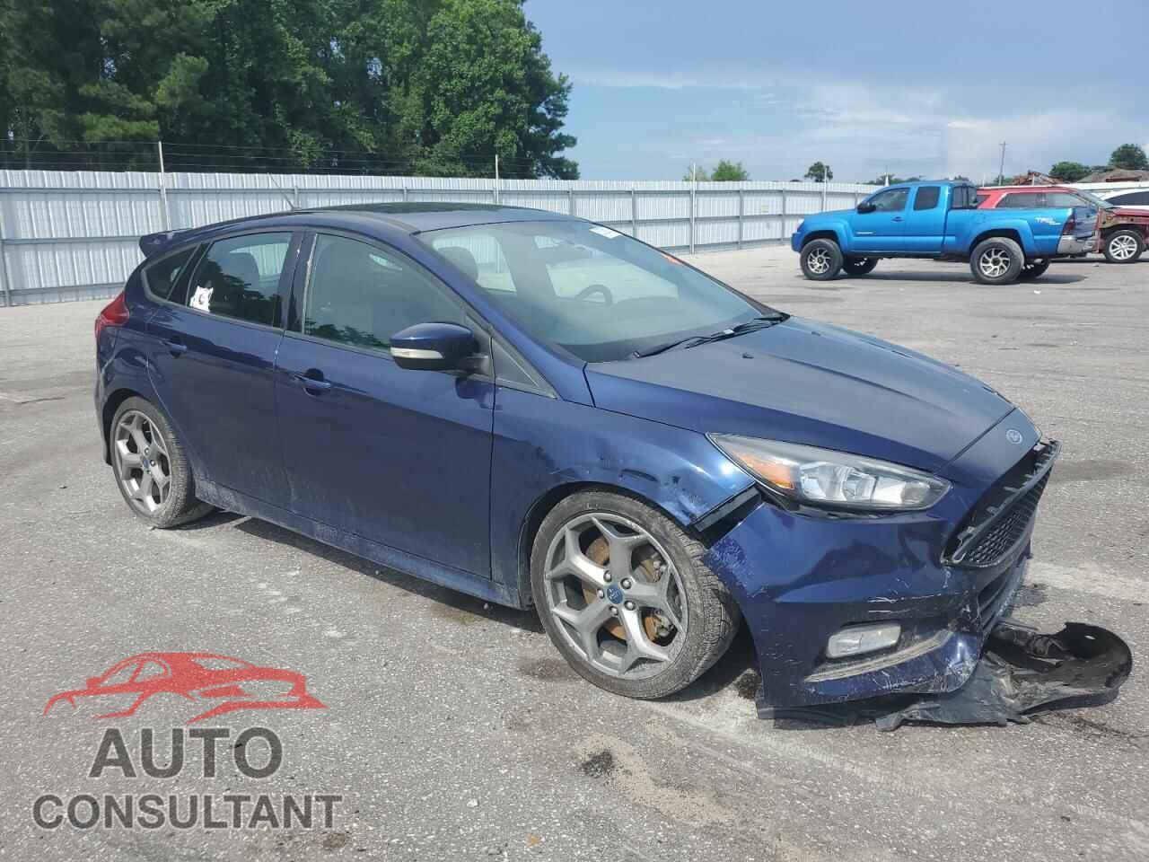 FORD FOCUS 2017 - 1FADP3L9XHL310097