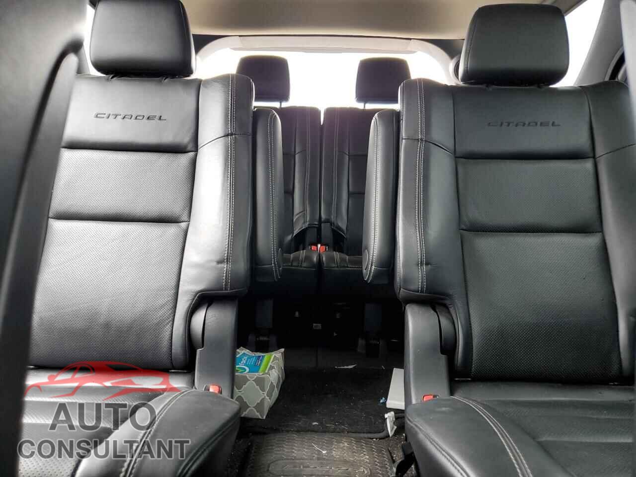 DODGE DURANGO 2015 - 1C4SDJET4FC133079