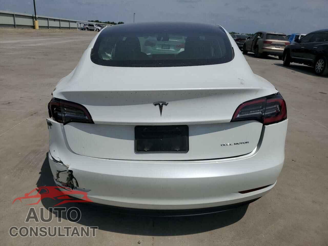 TESLA MODEL 3 2023 - 5YJ3E1EB0PF393427