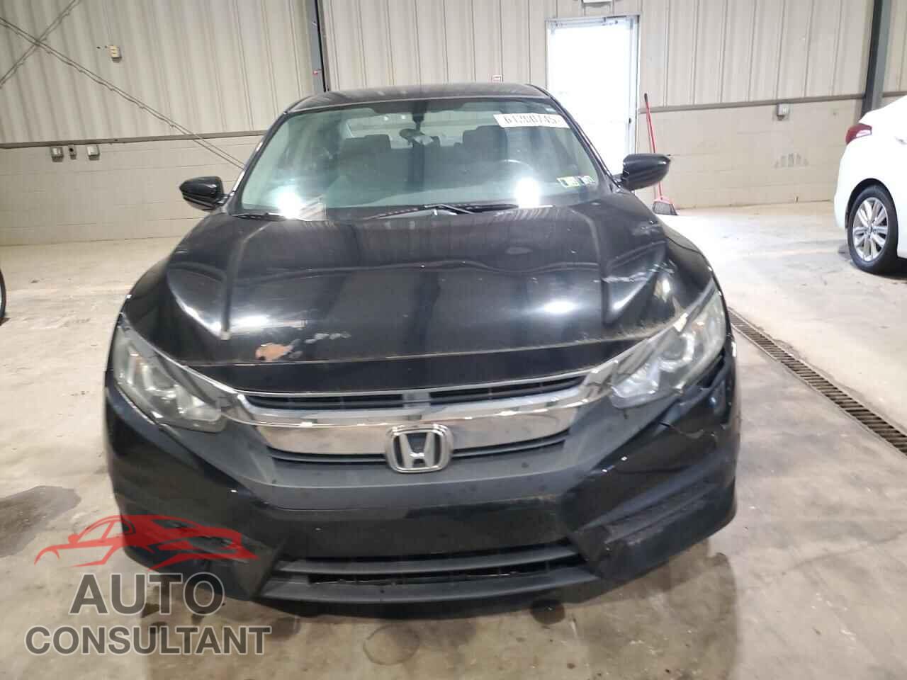 HONDA CIVIC 2017 - 2HGFC2F59HH576601