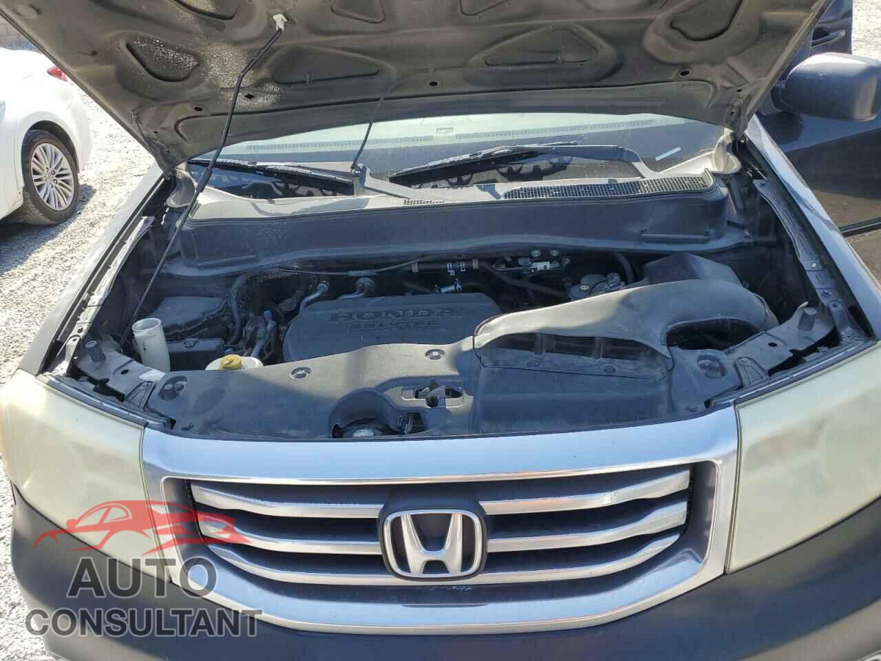 HONDA PILOT 2013 - 5FNYF3H52DB014475