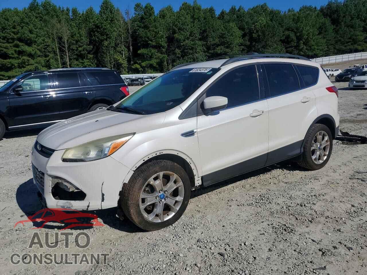 FORD ESCAPE 2013 - 1FMCU0G90DUB90155
