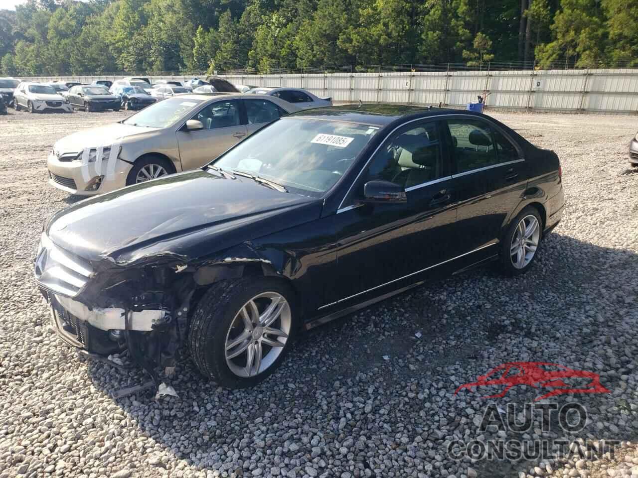 MERCEDES-BENZ C-CLASS 2013 - WDDGF4HB7DR279741