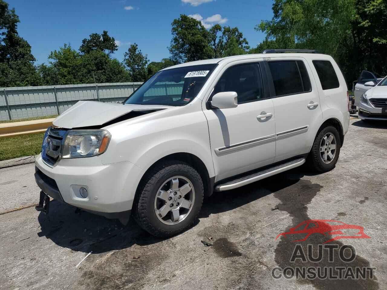 HONDA PILOT 2011 - 5FNYF4H92BB037129