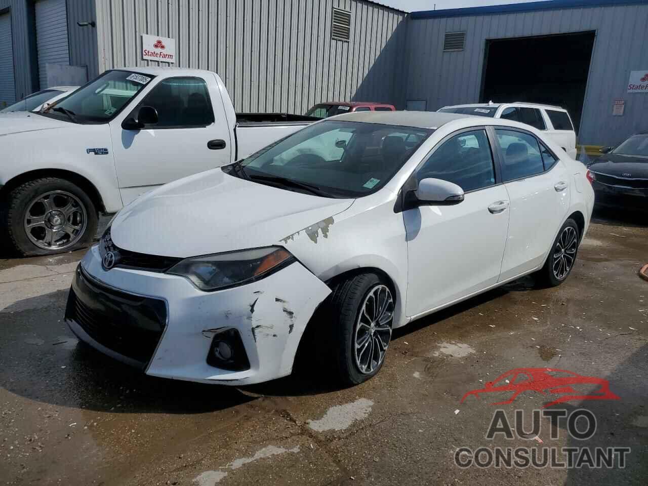 TOYOTA COROLLA 2015 - 5YFBURHE6FP348255
