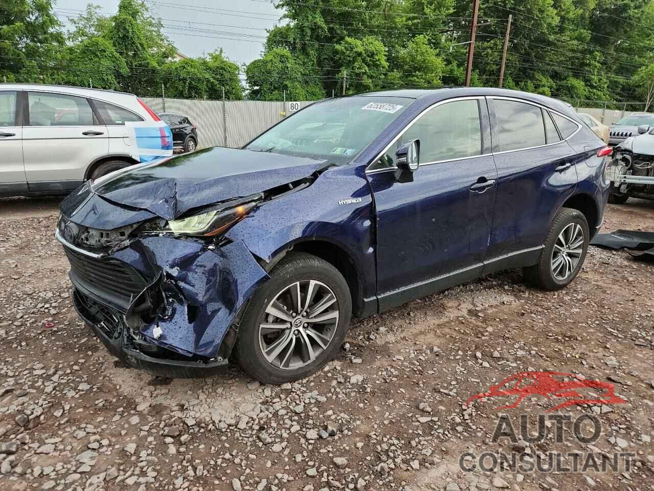 TOYOTA VENZA 2021 - JTEAAAAH4MJ047331