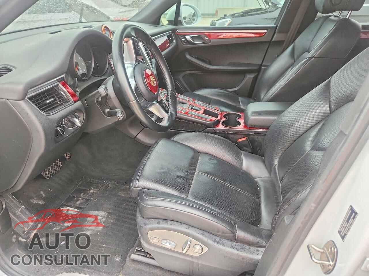 PORSCHE MACAN 2016 - WP1AB2A50GLB40643